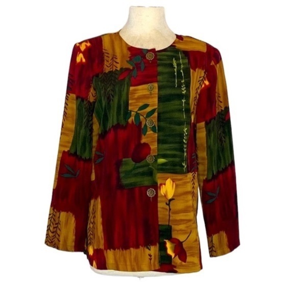 American Vintage Tops - Vintage Floral Patterned Button Down Blouse